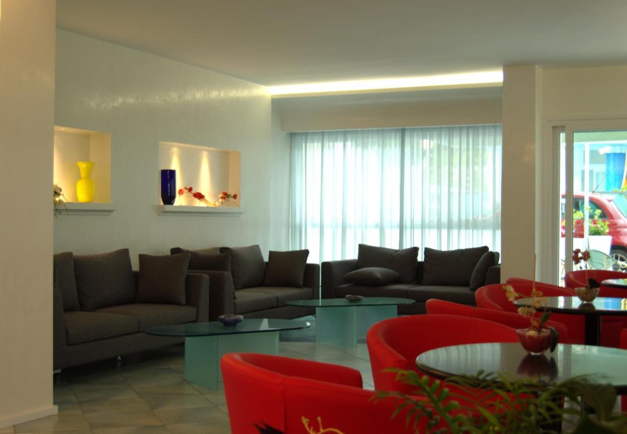 Hotel Majestic Gabicce Mare Bagian luar foto